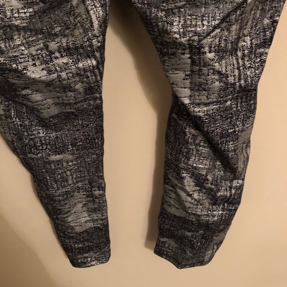 Torrid silver knit foil leggings - Picture 8 of 8